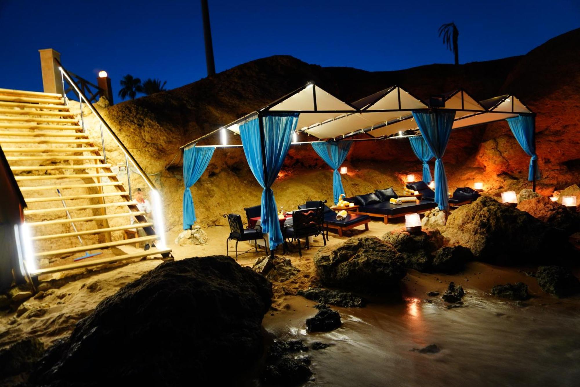 Safir Sharm Waterfalls Resort Exterior foto The Cave Spa